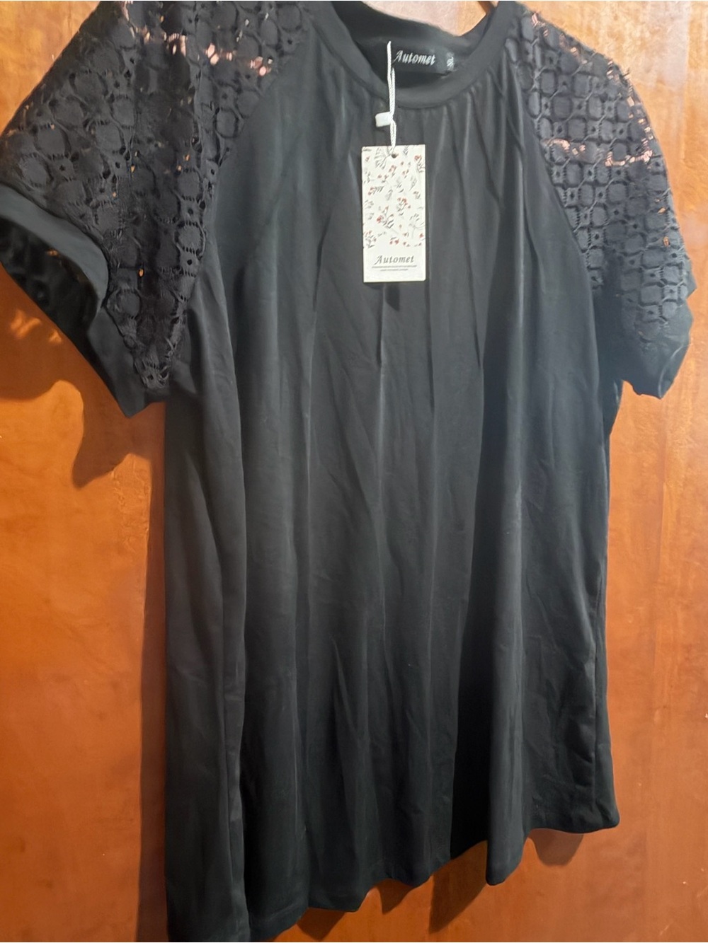 Black Lace-Sleeve Women's Top